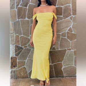 Beginning Boutique Soft Yellow Satin Gown